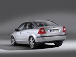 Ford Focus Saloon 2005 года